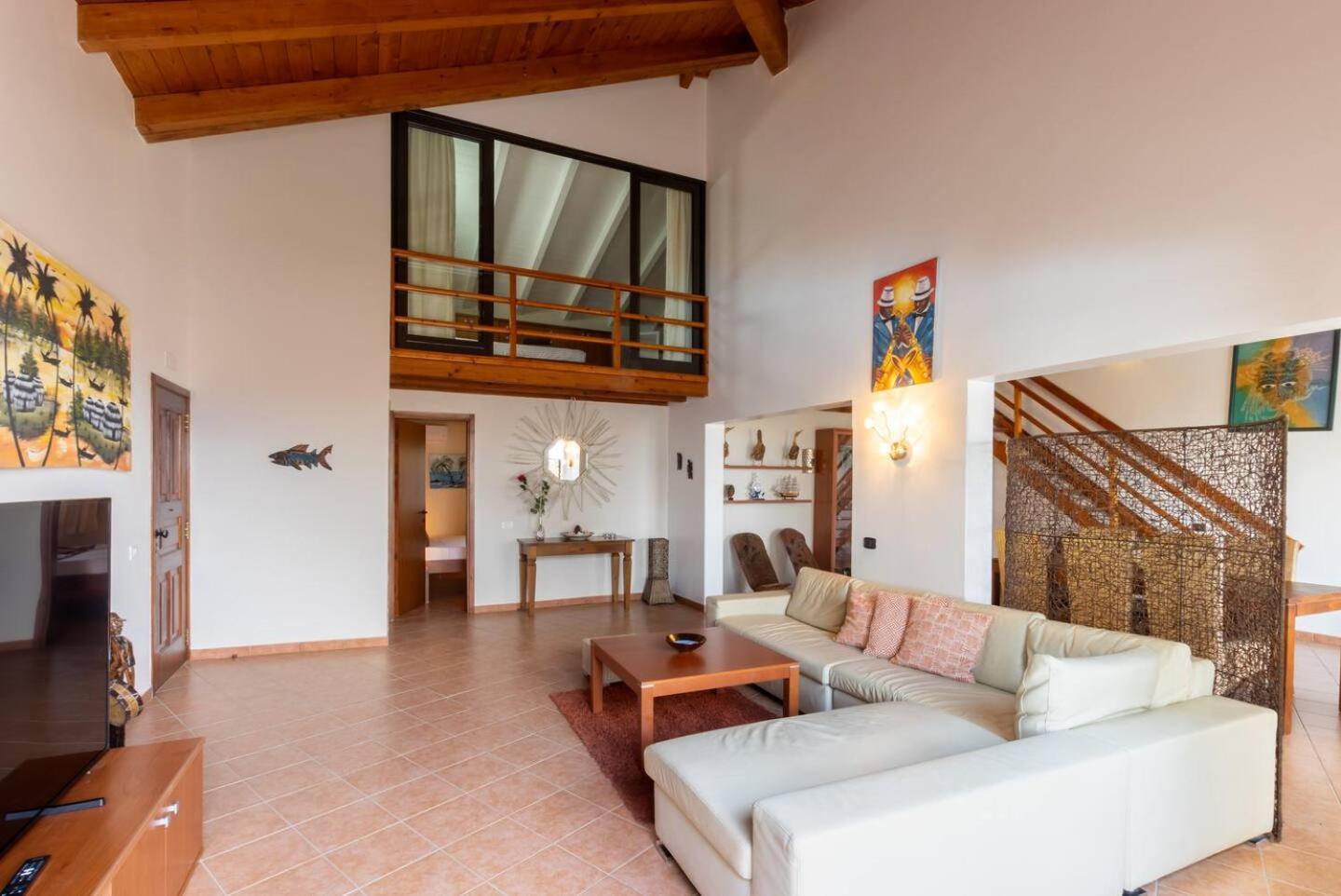 Porto Antigo 1 - Three Bedroom, Pool & Wifi Santa Maria Bagian luar foto